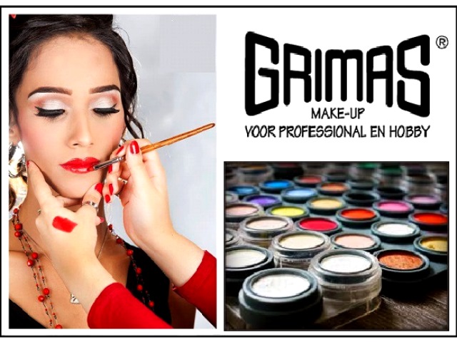SONRISAS DE CARMÍN GRIMAS MAKE UP